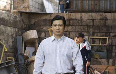 遵守法律道德，远离二级片电影与色情内容